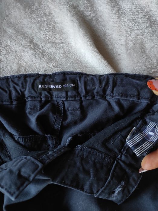 Spodnie Reserved