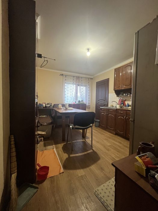 24 км від Житомира в напрямку Рівного продаж будинку