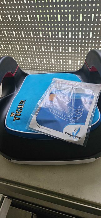 Fotelik samochodowy Caretero Tiger podstawka podwyższenie Booster 15-3