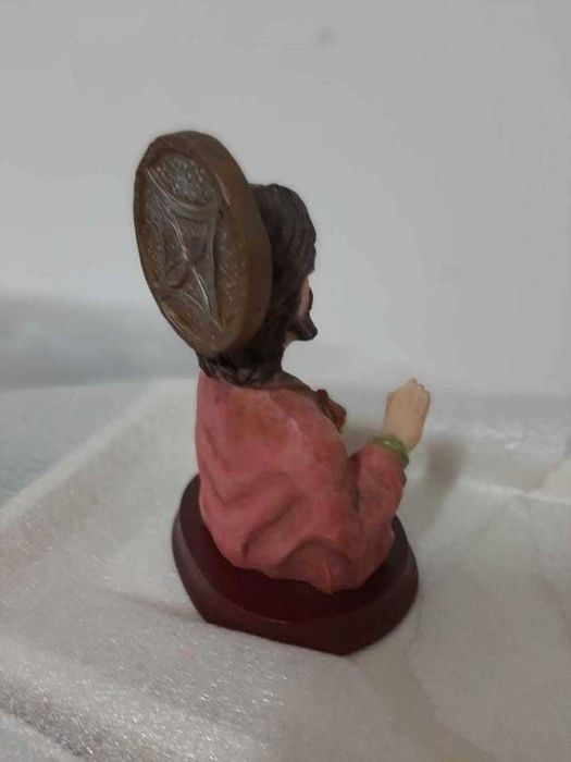 Estatueta Sagrado Coração de Jesus