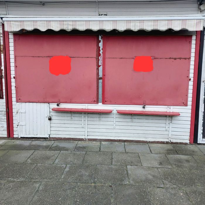 Sprzedam pawilon handlowy