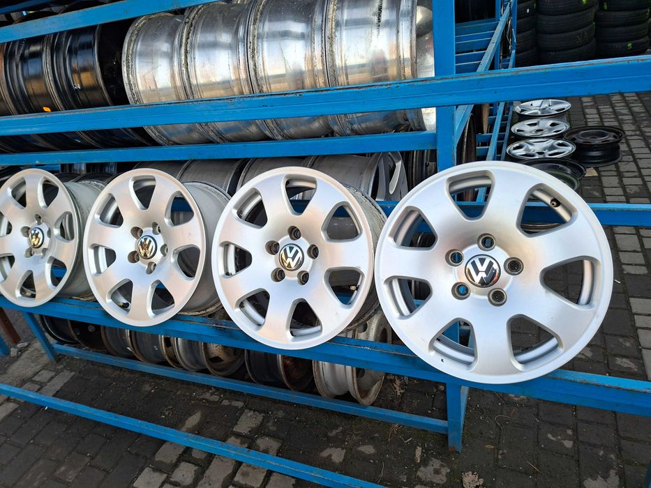 Оригінальні ковані диски Audi 5/112 R15 7J ET39 8EO 601 025.