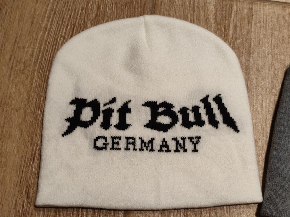 вінтажна біла шапка Pit Bull germany в ідеалі