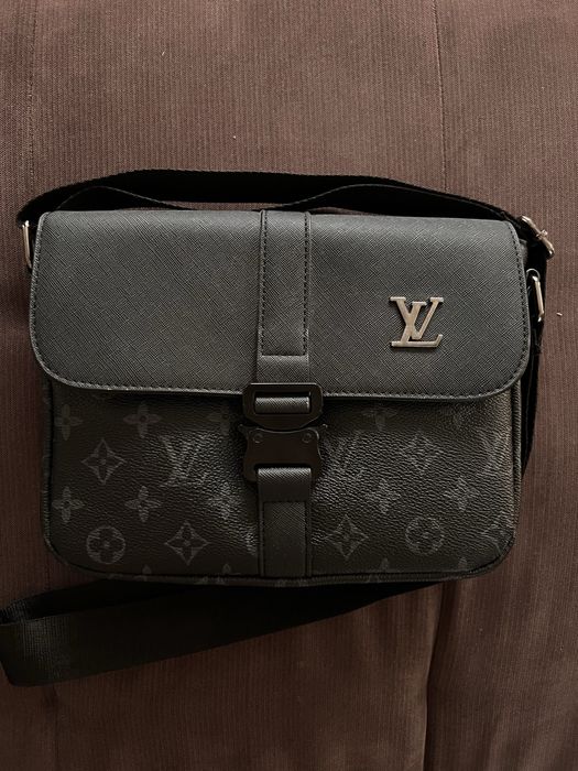 Сумка Louis Vuitton