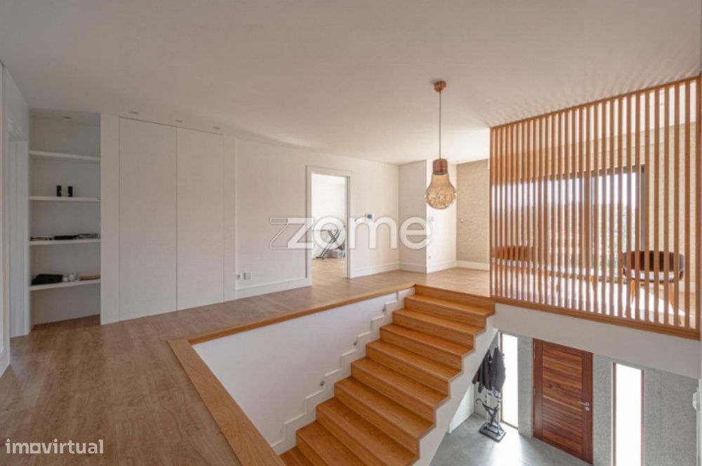 Quinta de Luxo T10 em Queiriz