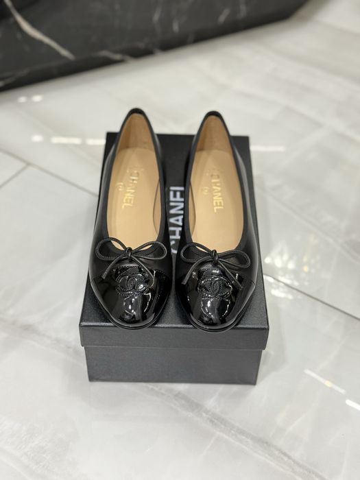 Baleriny Chanel black leather