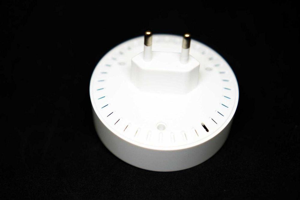 Беспроводная сигнализация для дома TUYA WiFi +датчики+пулты ДУ.