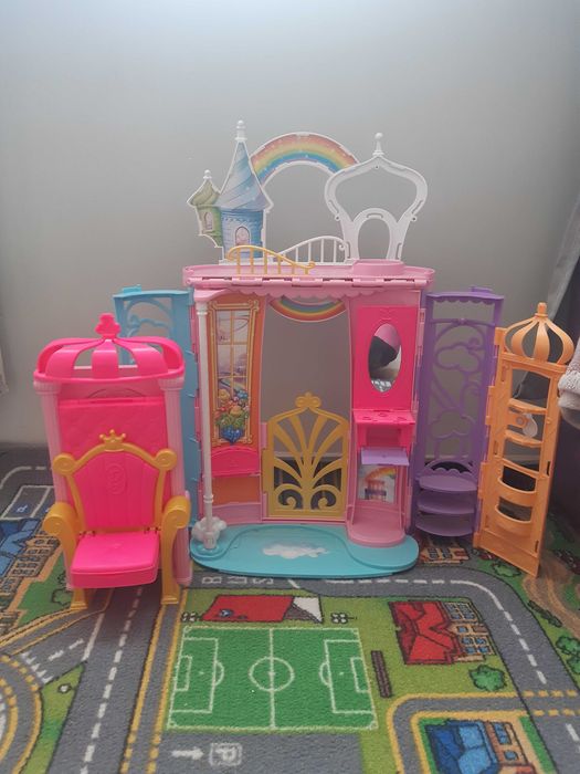 Domek Barbie rozkladany