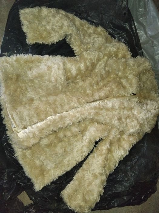 Futro ecru damskie r.L