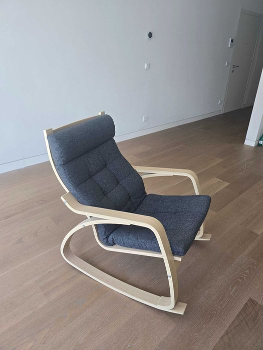 Cadeira de Baloiço IKEA POÄNG Cinzenta - Como Nova