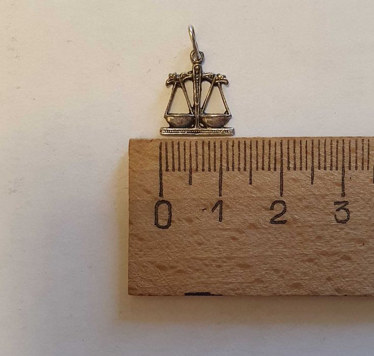 Цепочка серебро с кулоном весы