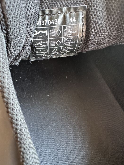 Кросівки Hugo Boss 44 розмір 29.5 см!