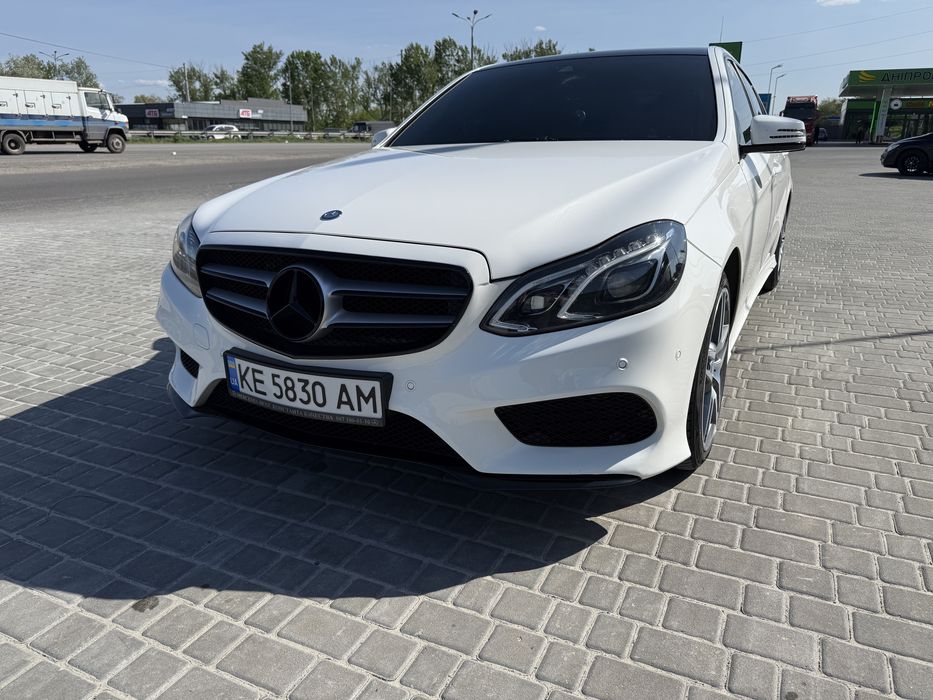Mercedes-Benz в хорошем состояние