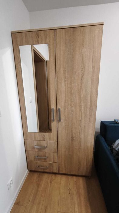 Szafa jasny dąb , stan bardzo dobry