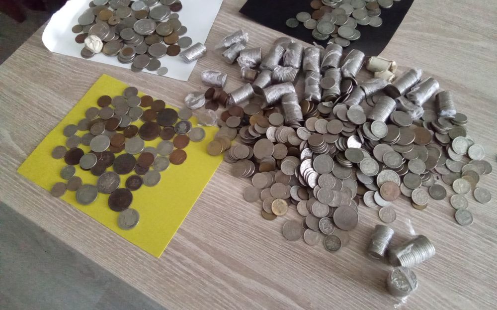 Moedas de escudo antigas