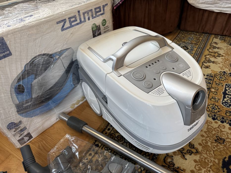Миючий пилосос з аквафільтром Zelmer Aquawelt Plus 1700W