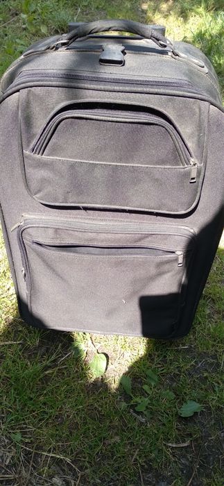 Sprzedam torbę podrozna czarna