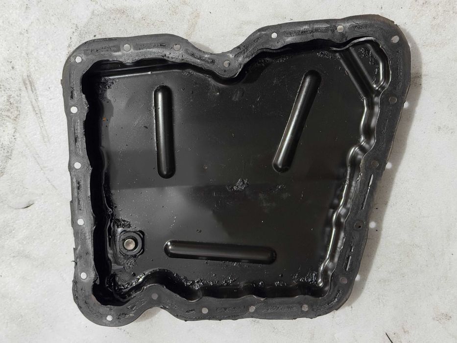 Піддон масляний Renault Master/Trafic 2010- 8200805603 8200805601