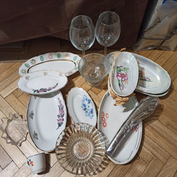 Посуд різноманітний кобальт