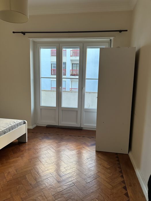 Quarto para arrendar