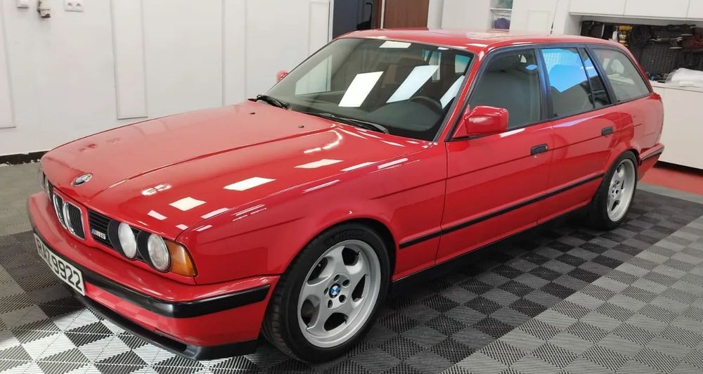 BMW M5 BMW E34 M5 Kombi - Touring