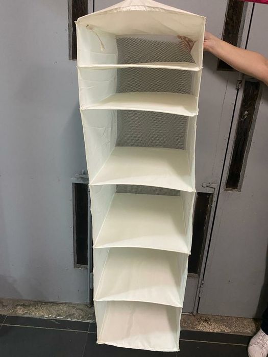 Expositor       .64585177363841120