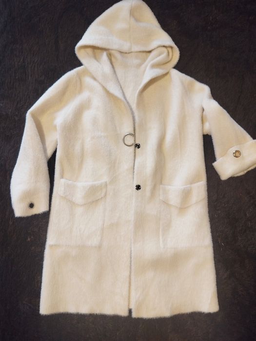 Кардиган в новому стані