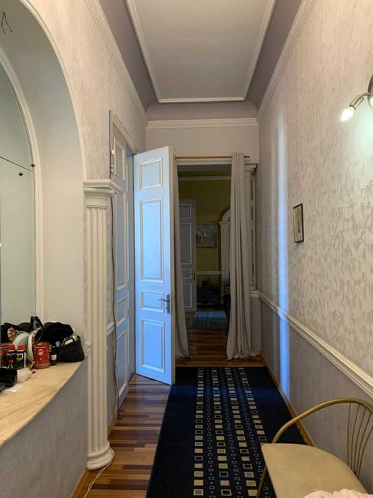 Продам квартиру 320 кв.м. в центре Одессы!