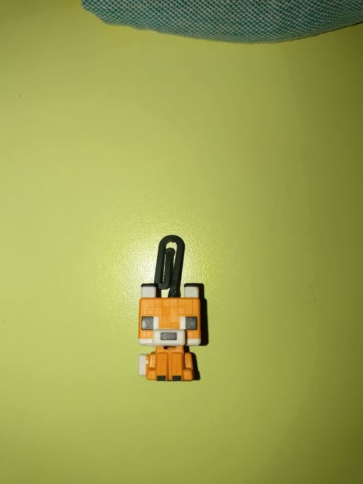 Обмін фігурок кіндер джой