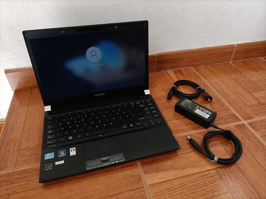 Computador portátil Toshiba Portege R830 de 13 polegadas