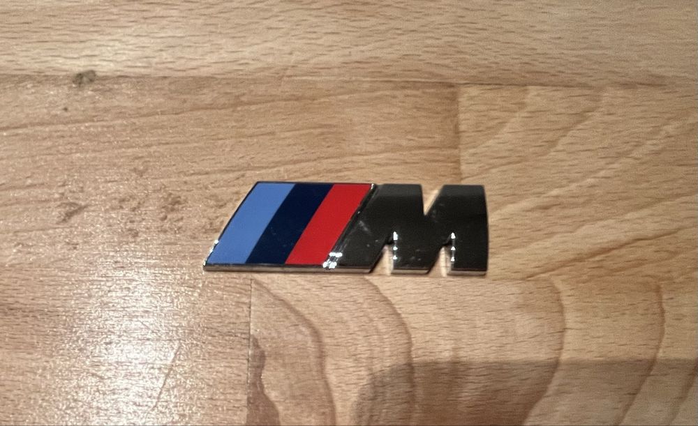 Emblemat BMW x5 logo Mpakiet