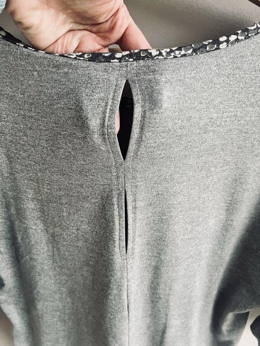 Bershka modna bluzka beżowo-brązowa rozmiar S