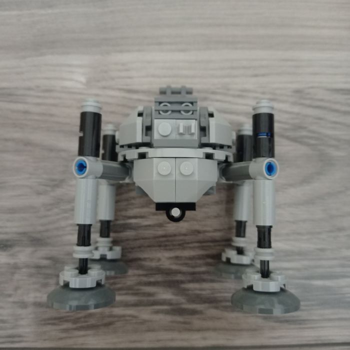 Zestaw LEGO Star Wars Droid Pająk