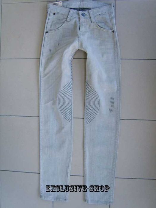 Spodnie męskie , dżinsy Wrangler 2Frz Dry W26 L32 ; pas 70 cm