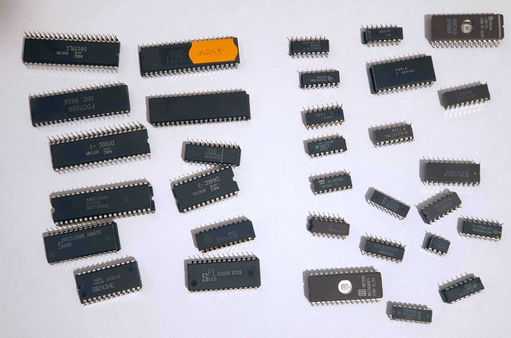 Układ scalony Unitra CEMI różne AMD INTEL NEC Signetics mikro procesor