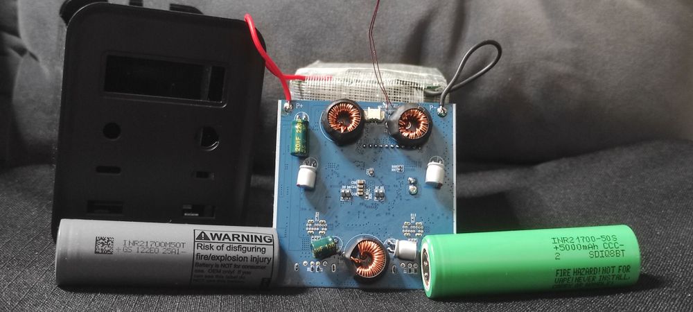 Power Bank 160W 21700 на 12 батарей