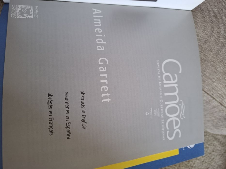 Revista Camões - Almeida Garret