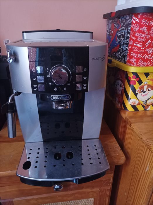 Ekspres do kawy DeLonghi