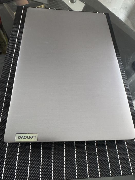 Laptop Lenovo IdeaPad 3 15ITL6 – idealny stan + oryginalna ładowarka + pokrowiec GRATIS