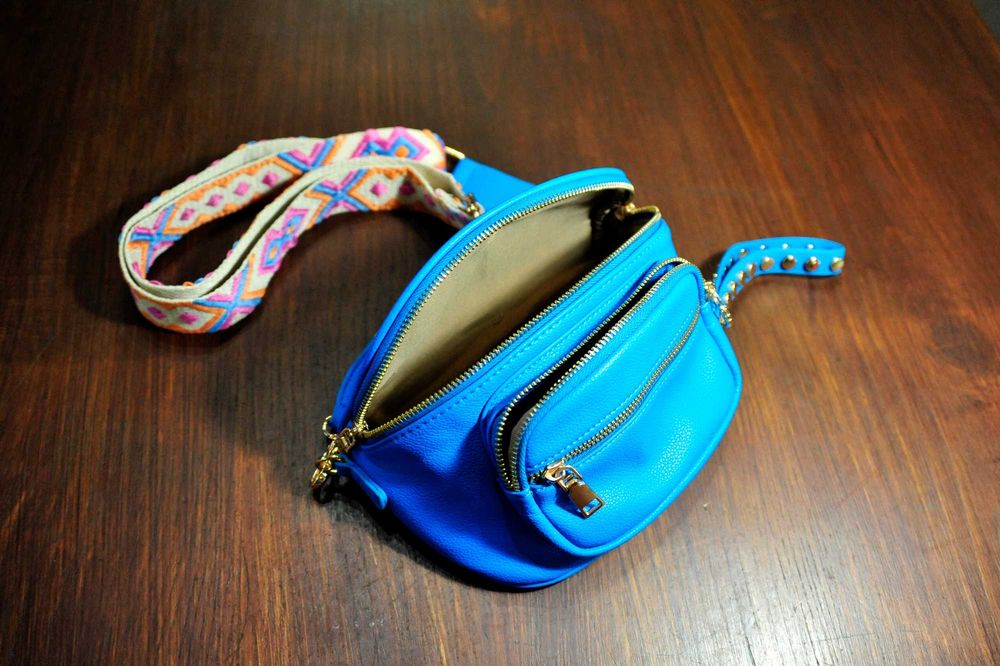 Bolsa de cintura em pele PU
