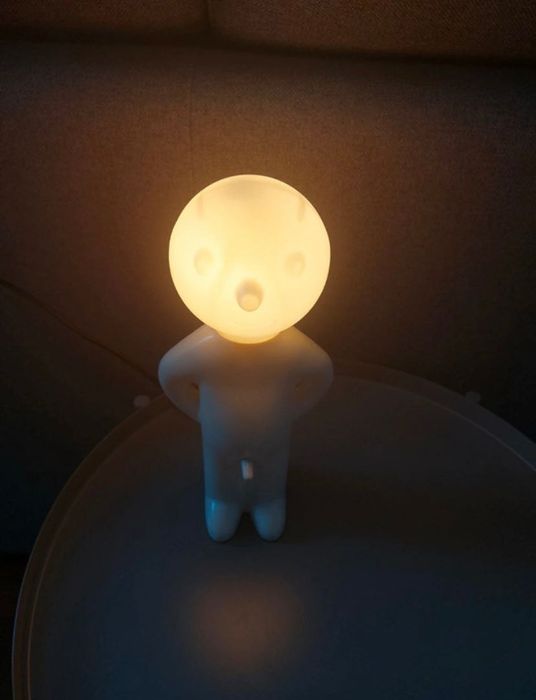 Candeeiro Mr. P design Chaiyut Plypetch