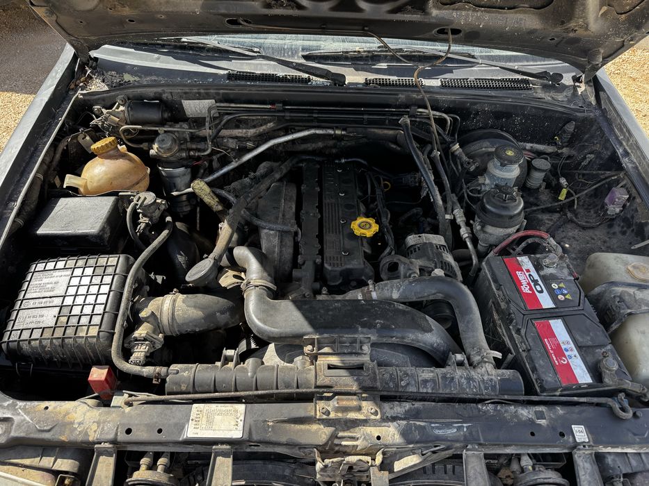 Opel fronteira 2.5td (motor avariado )