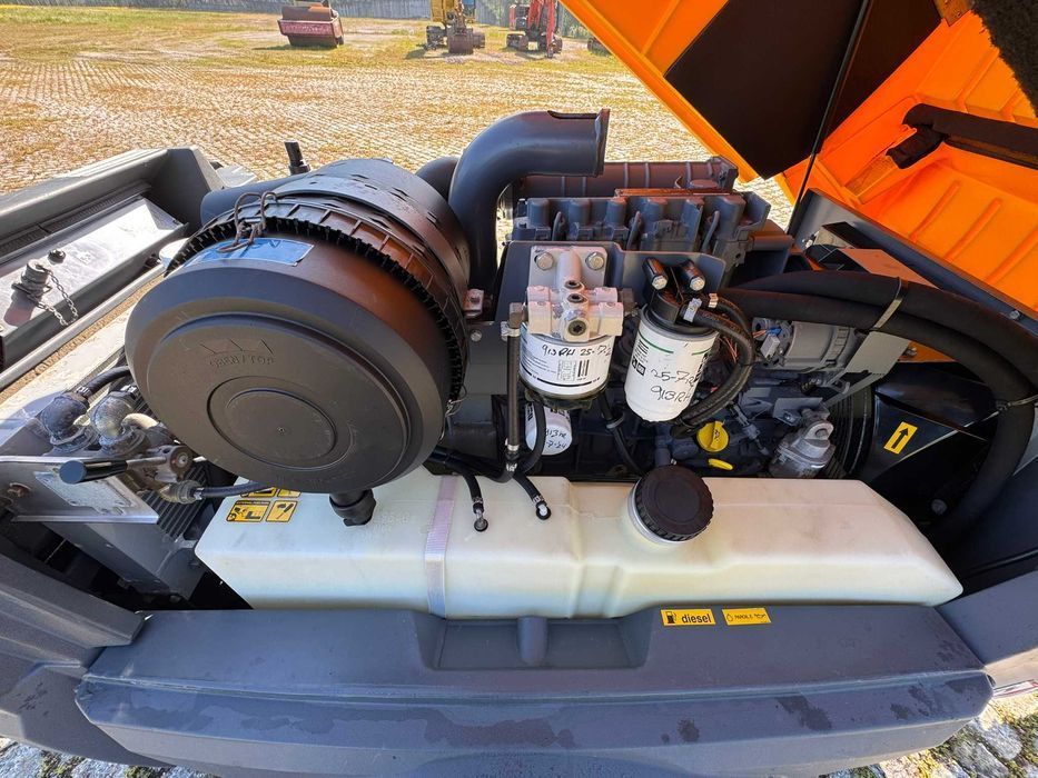 2016 Atlas Copco XAS97 Compressor de Ar Rebocável