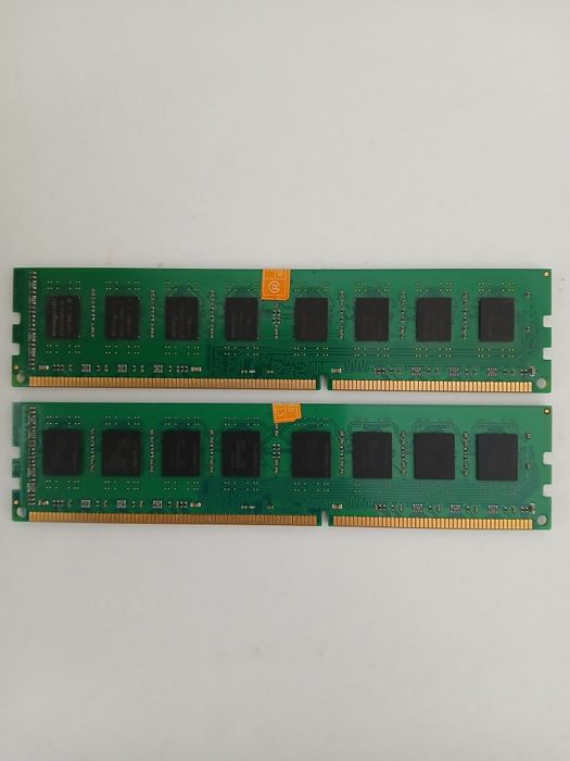 Kingston DDR3 дві планки по 4gb на пк