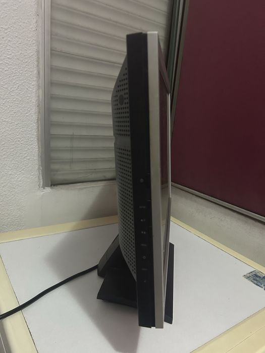 TFT Benq 17” hdmi