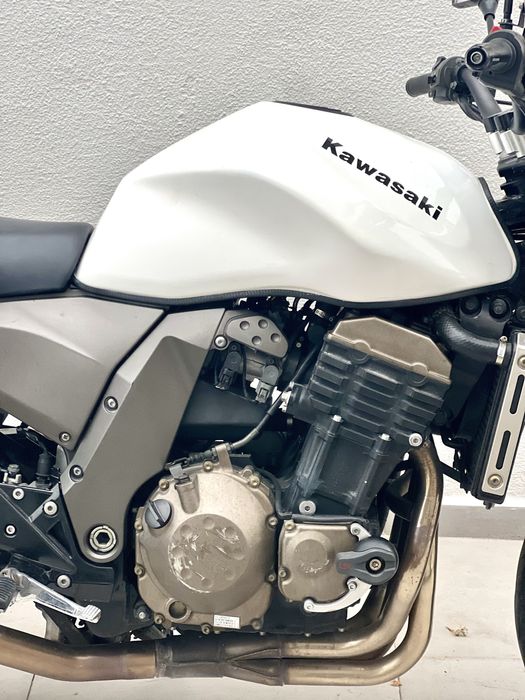 Kawasaki Z750 - Top