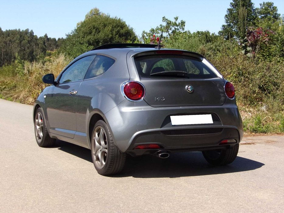 Alfa Romeo MiTo — fotografia 3