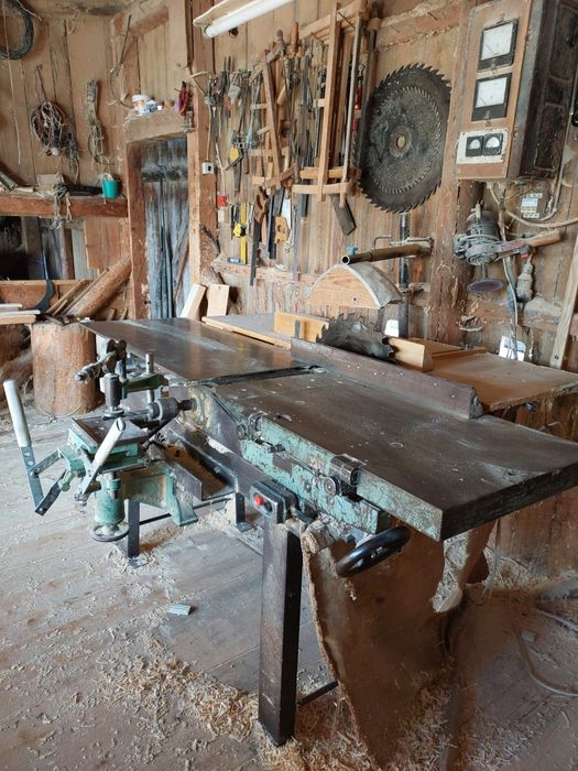 Деревообробні станки