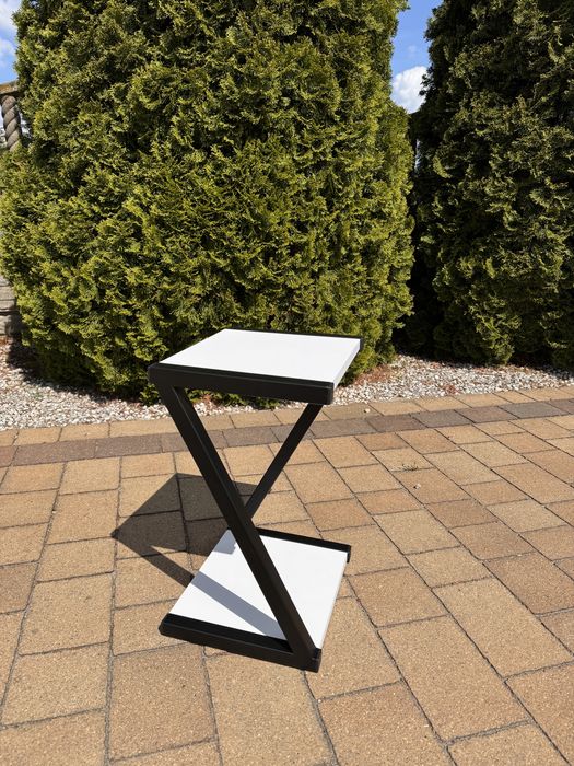 Kwietniki loft metal