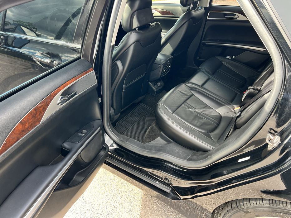 Продам Lincoln MKZ 2.0 EcoBoost AWD